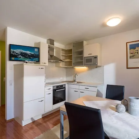 דירה Kolmblick *